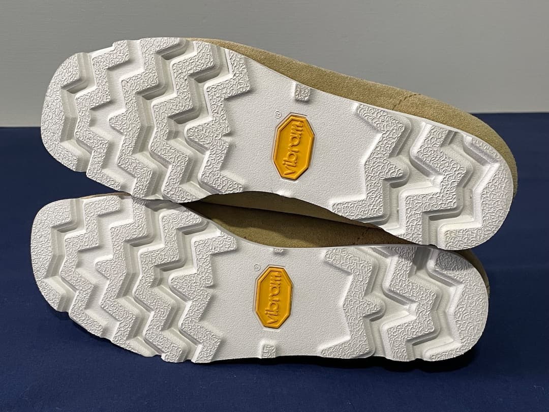 クラークス ワラビー ゴアテックス メープルスエード 26cm