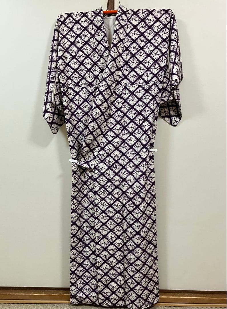 専用 裄丈68 身丈162紫根染 袷着物 証紙付き パールトーン加工