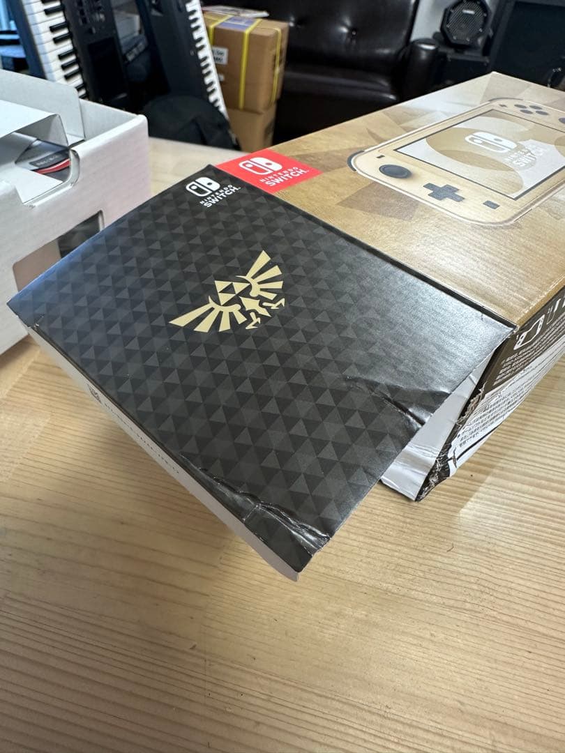 Nintendo Switch Lite ハイラルエディション 新品 外箱状態×