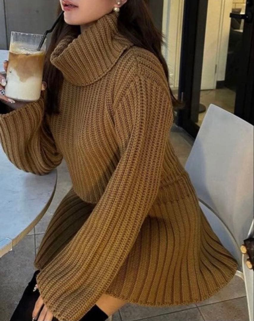 sheller シェリエ ニット　セーター　キャメル