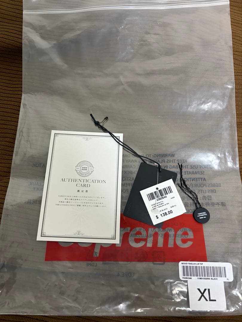 トップス supreme Mickey Raglan L/S Top