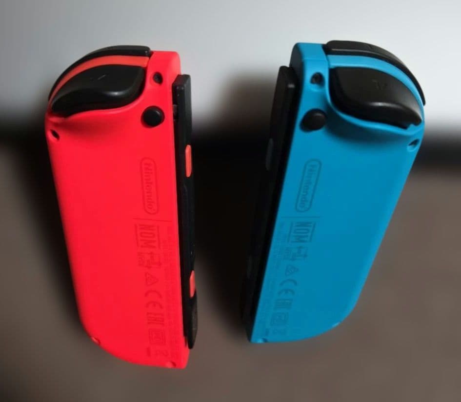 【美品】Nintendo Switch 青/赤 ニンテンドースイッチ 任天堂