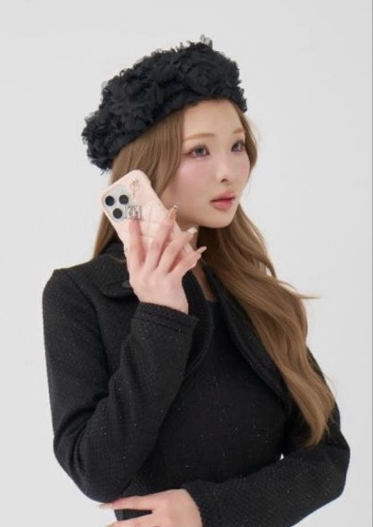 ダーリッチ　キルティングミラーDDチャームiPhoneケース　15pro