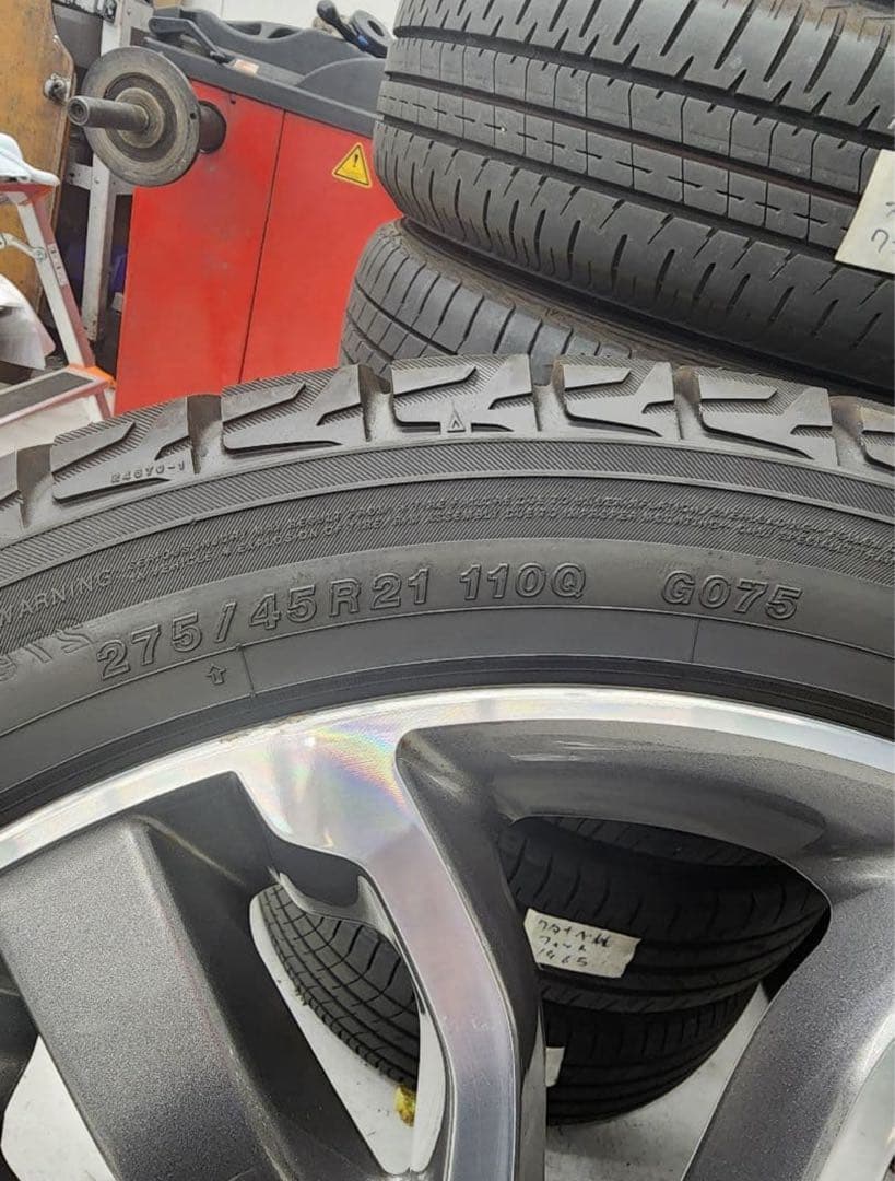 トト　レンジローバータイヤセット　4/2