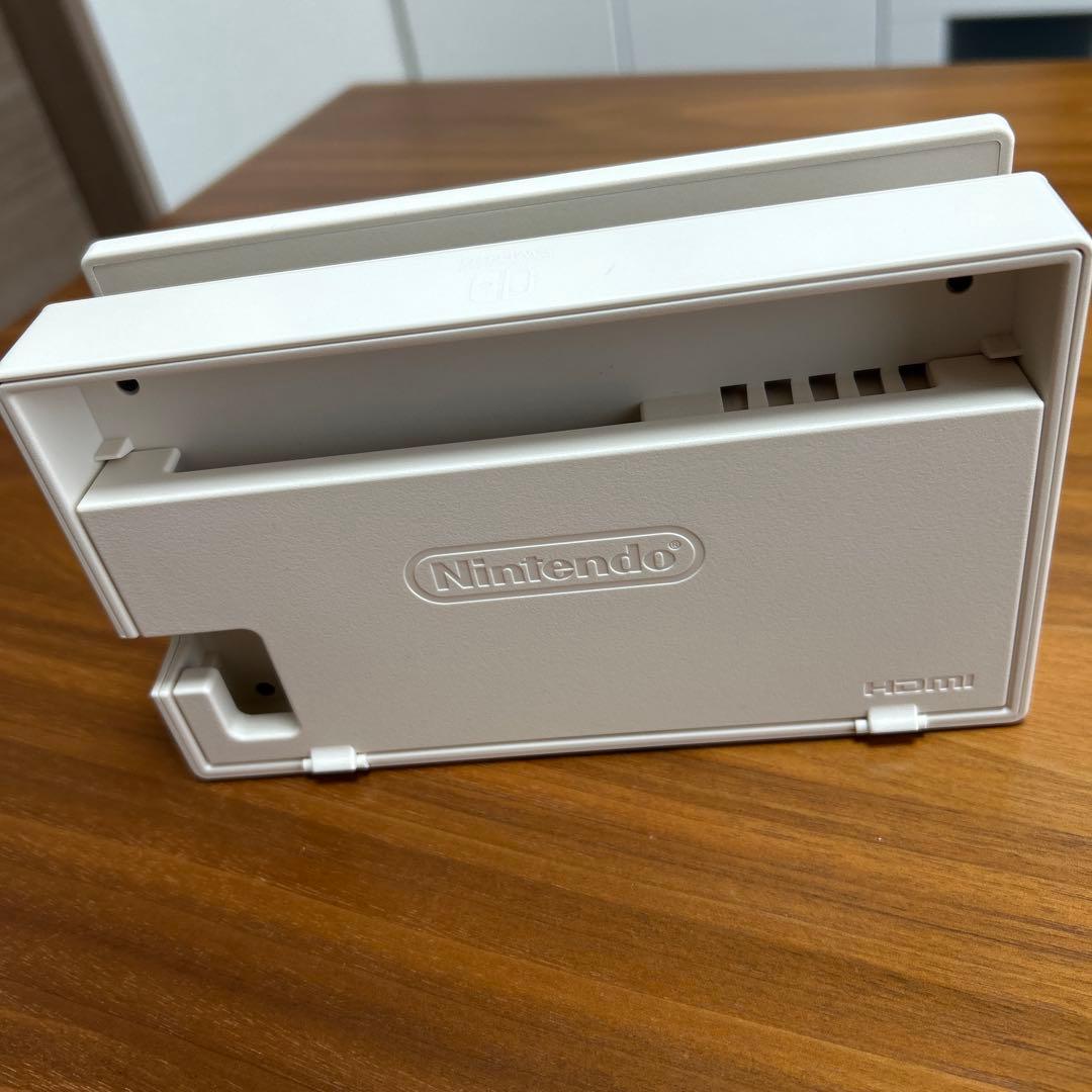 送料込・美品　Nintendo Switch あつまれ どうぶつの森エディション
