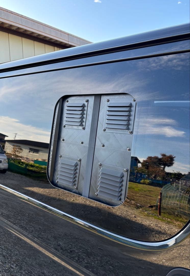 ハイエース 換気扇 ４型 〜 USBファン 4連 ルーバー ABS製 2連+2連