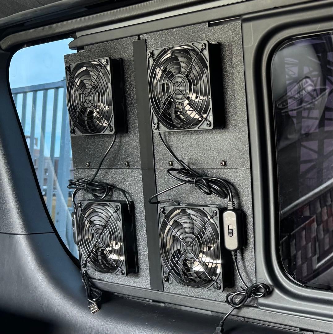 ハイエース 換気扇 ４型 〜 USBファン 4連 ルーバー ABS製 2連+2連