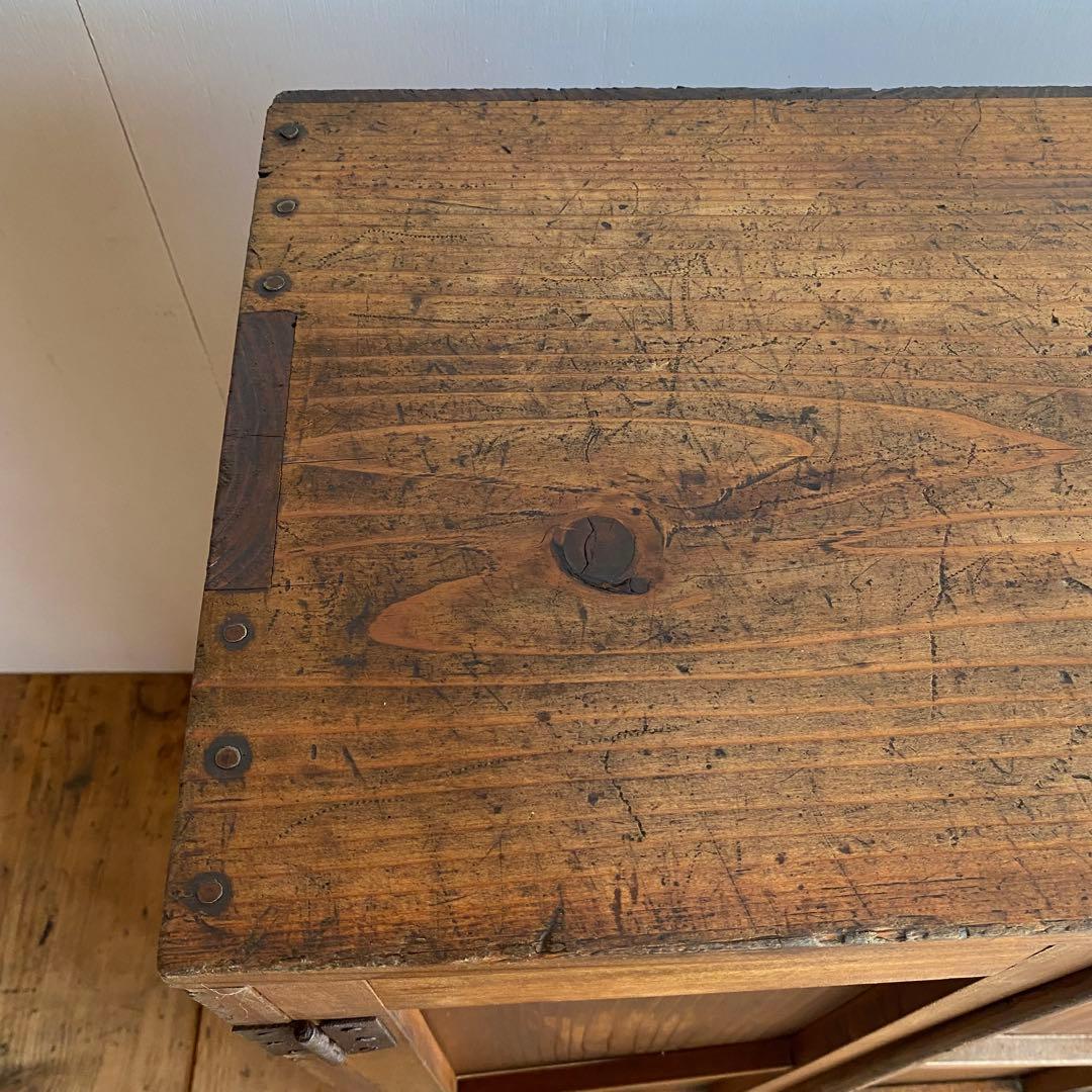 アンティーク チェスト 棚 本棚 食器棚 無垢材 z857