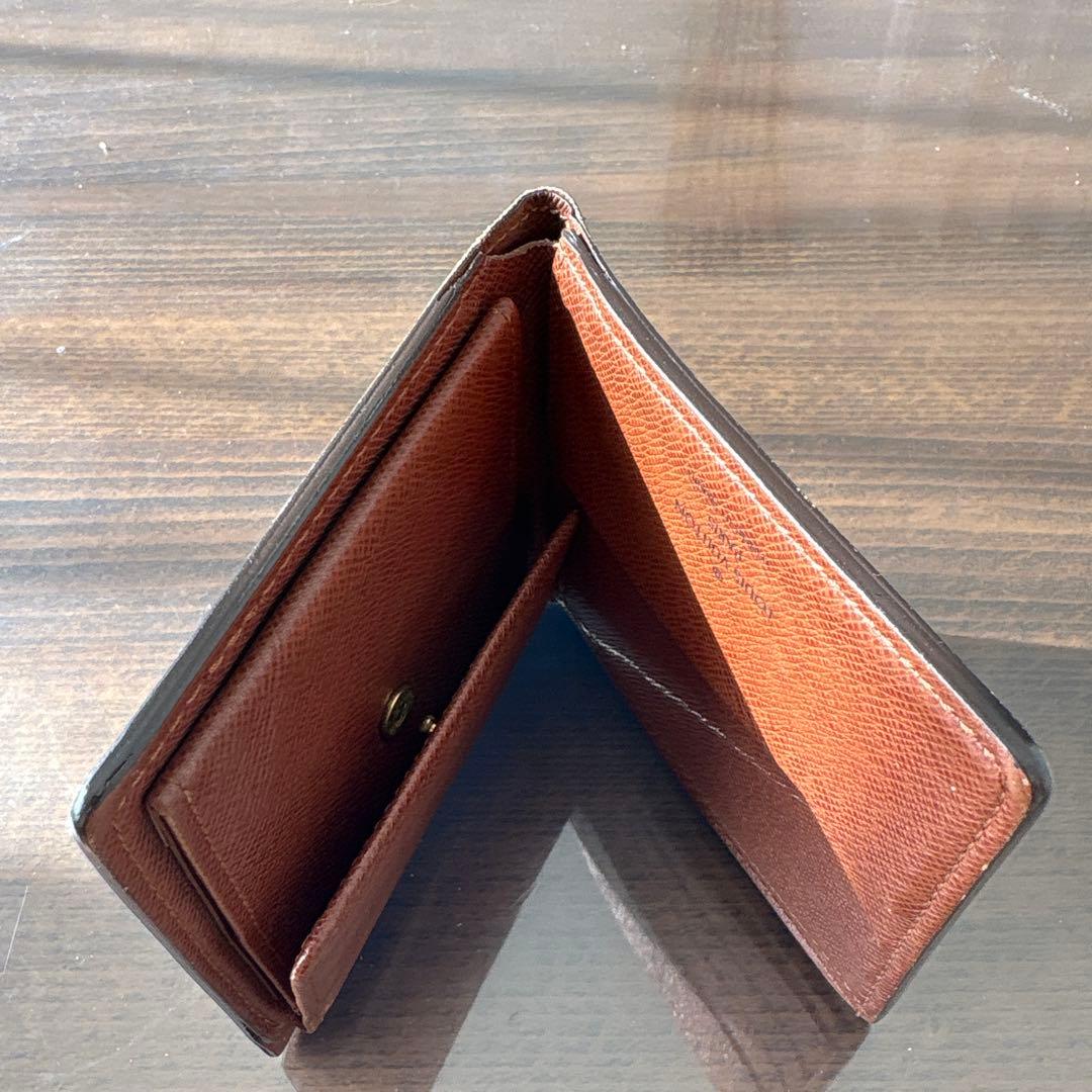 ルイヴィトン　モノグラム　財布