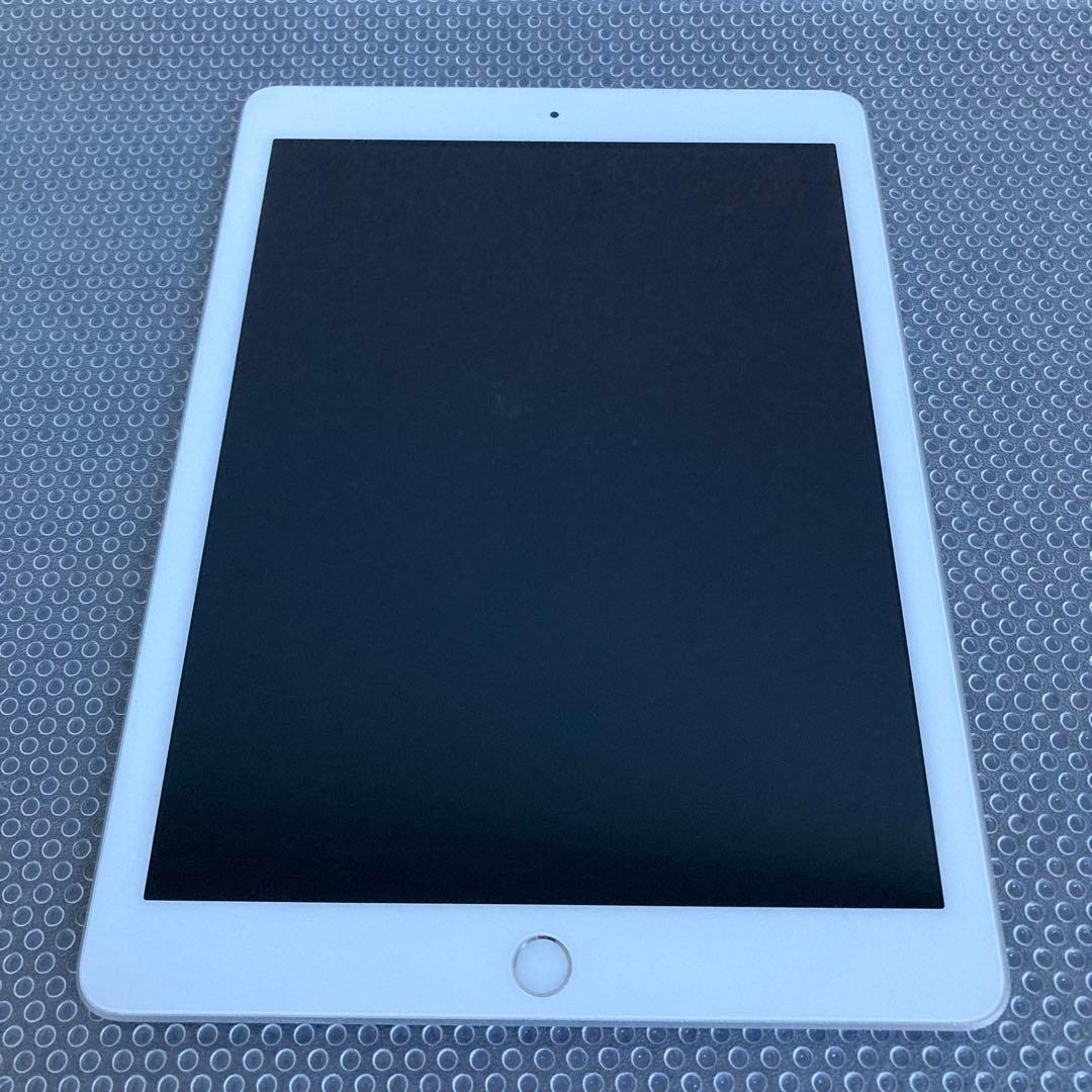 4013【早い者勝ち】外観美品☆iPad6 第6世代 32GB WIFIモデル☆