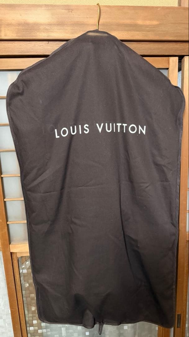 LOUIS VUITTON ルイヴィトンコート　チェリー
