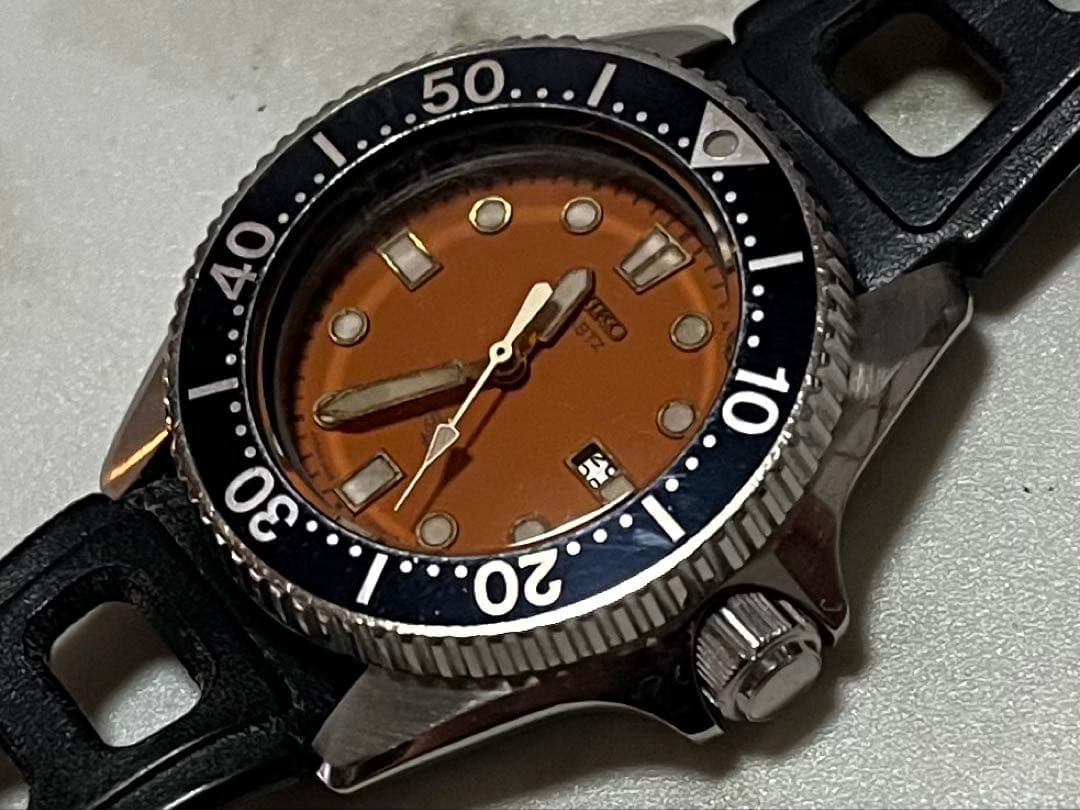 割と綺麗な稼働品☺︎SEIKO DIVER150m /セイコーオレンジダイバー