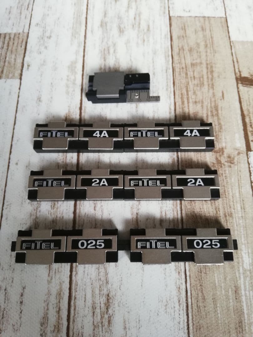 FITEL 古河電工　光ファイバフォルダ