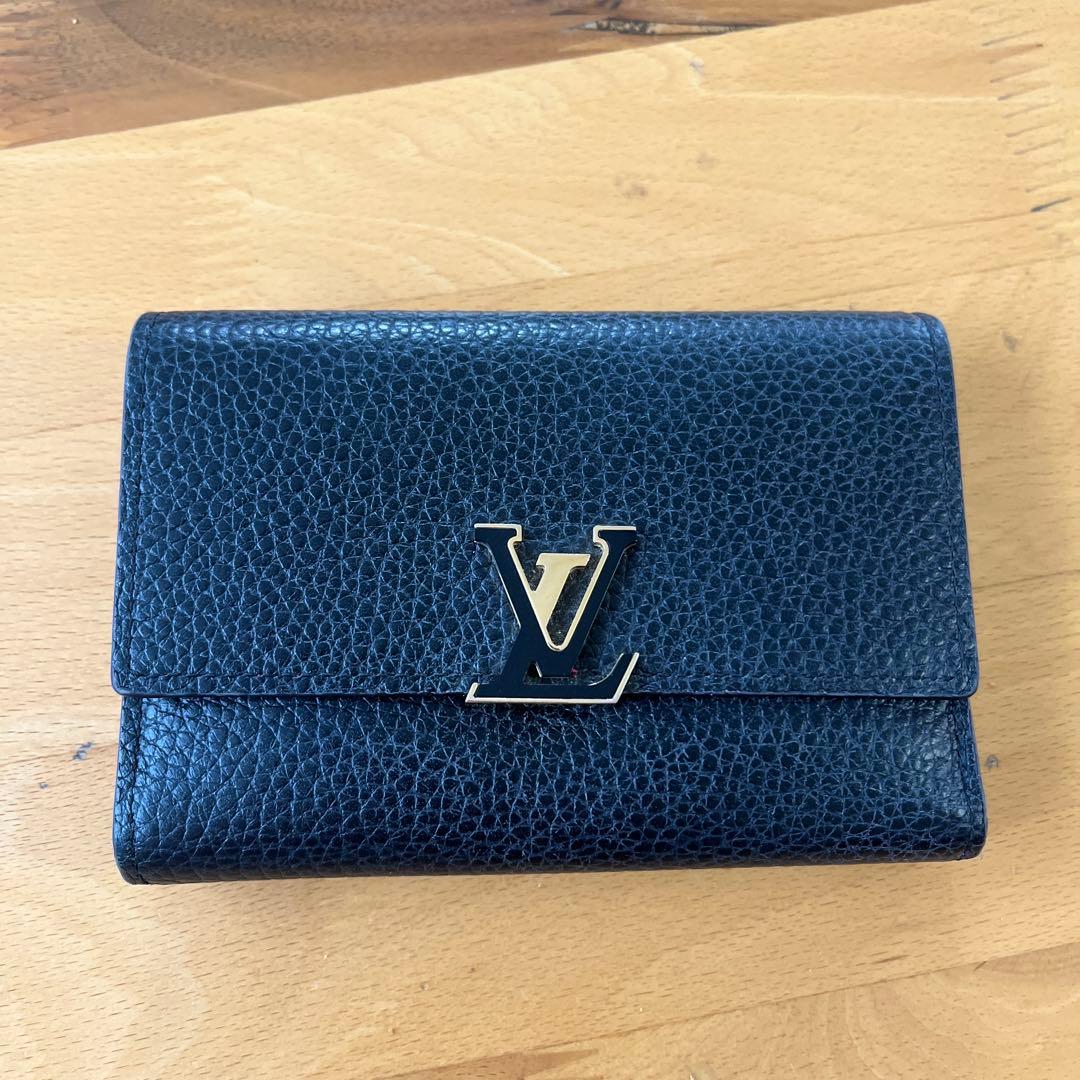 Louis Vuitton 二つ折り財布 ブラック