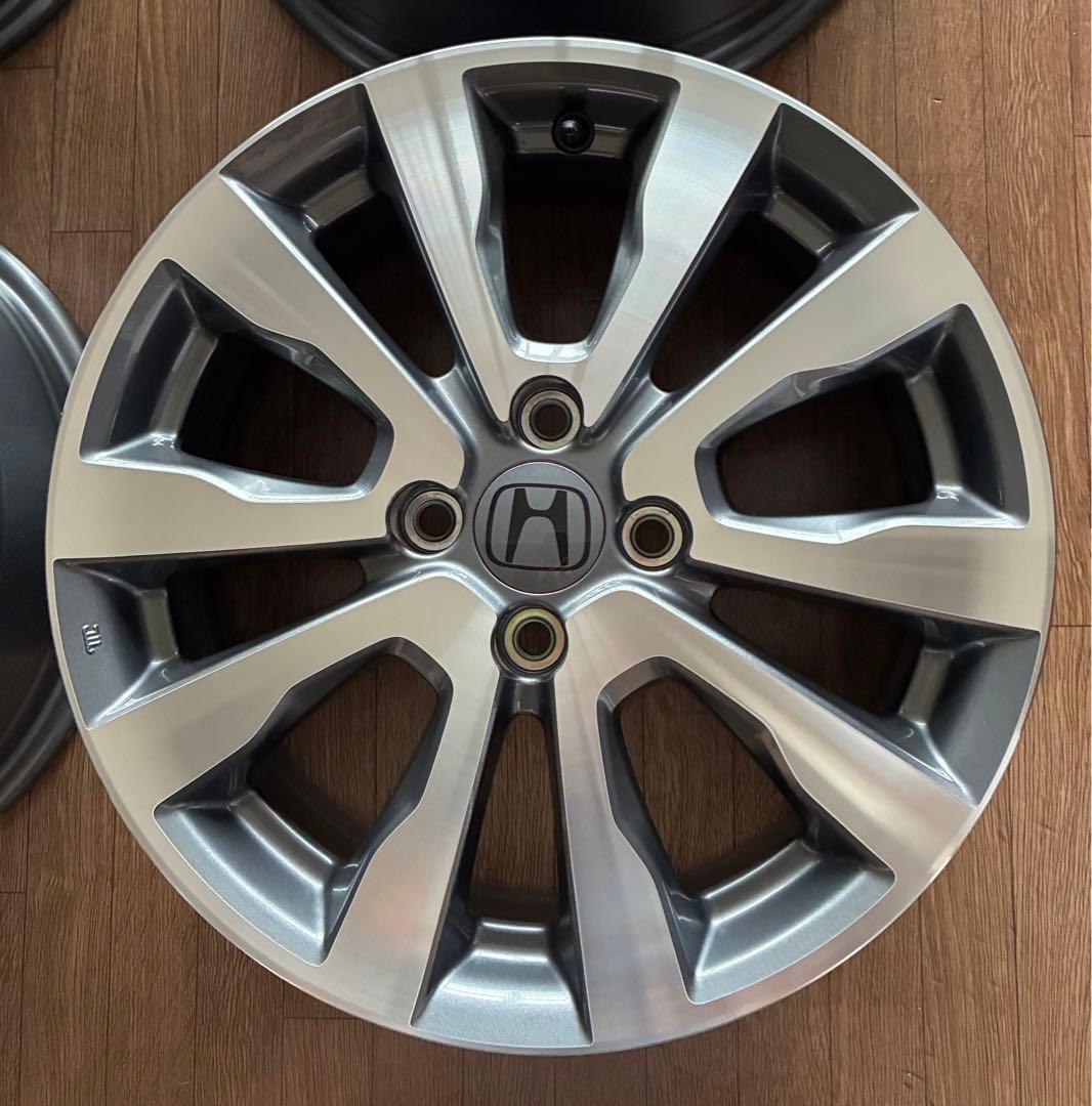 【新車外し】フィットRS GE8 極上美品￼ 純正ホイール4本(送料込み)