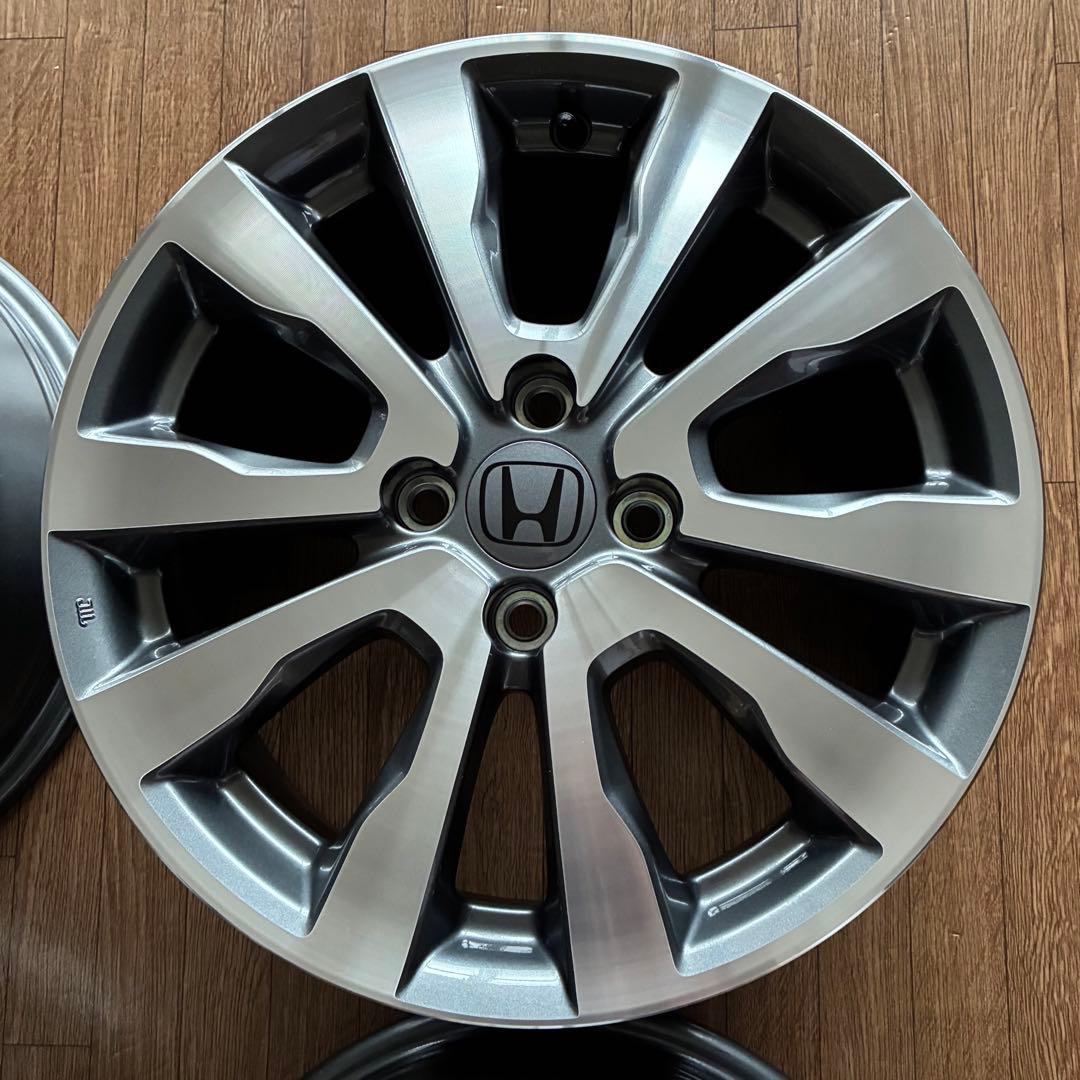 【新車外し】フィットRS GE8 極上美品￼ 純正ホイール4本(送料込み)