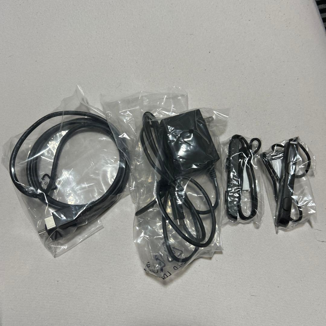 Switch 本体 2023年購入　バッテリー強化版　ジョイコン黄色➕紫付き