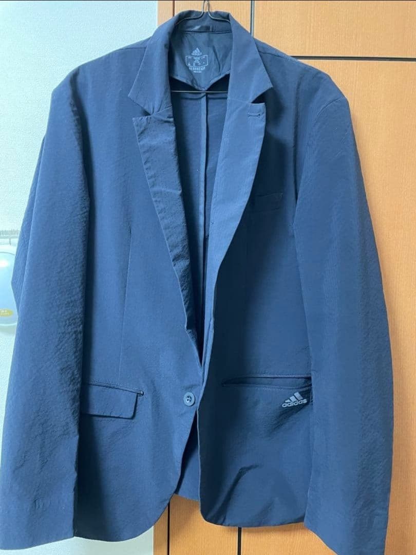 アディダススーツセットアップ(ISETAN ICON スーツ )