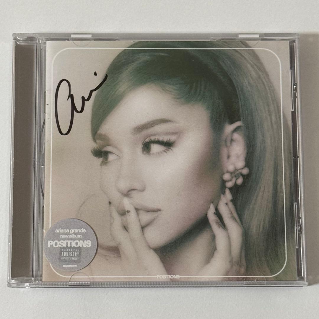 アリアナ・グランデ　Positions　直筆サイン入りCD