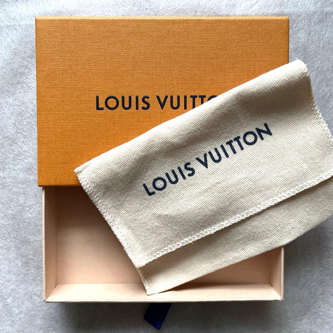 【専用・新品】LOUIS VUITTON ネクタイピン　紙袋　リボン　カード2枚