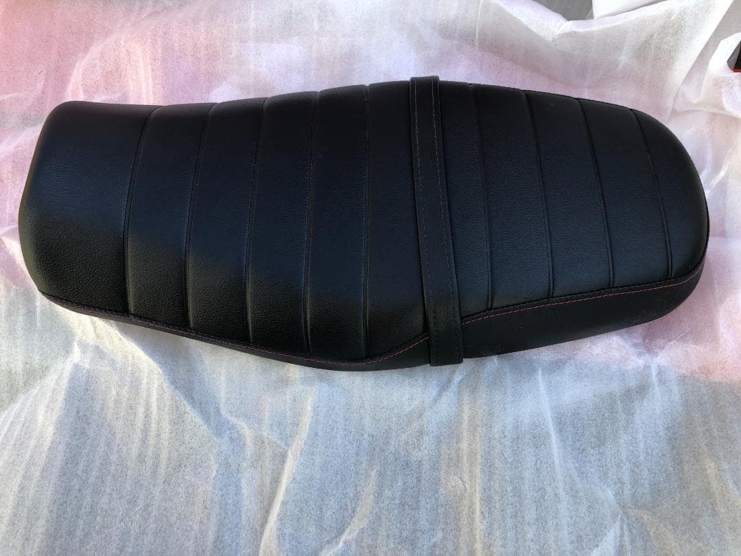 katt!　ヤマハ XSR155　XSR125　純正カウル　シート　他色々