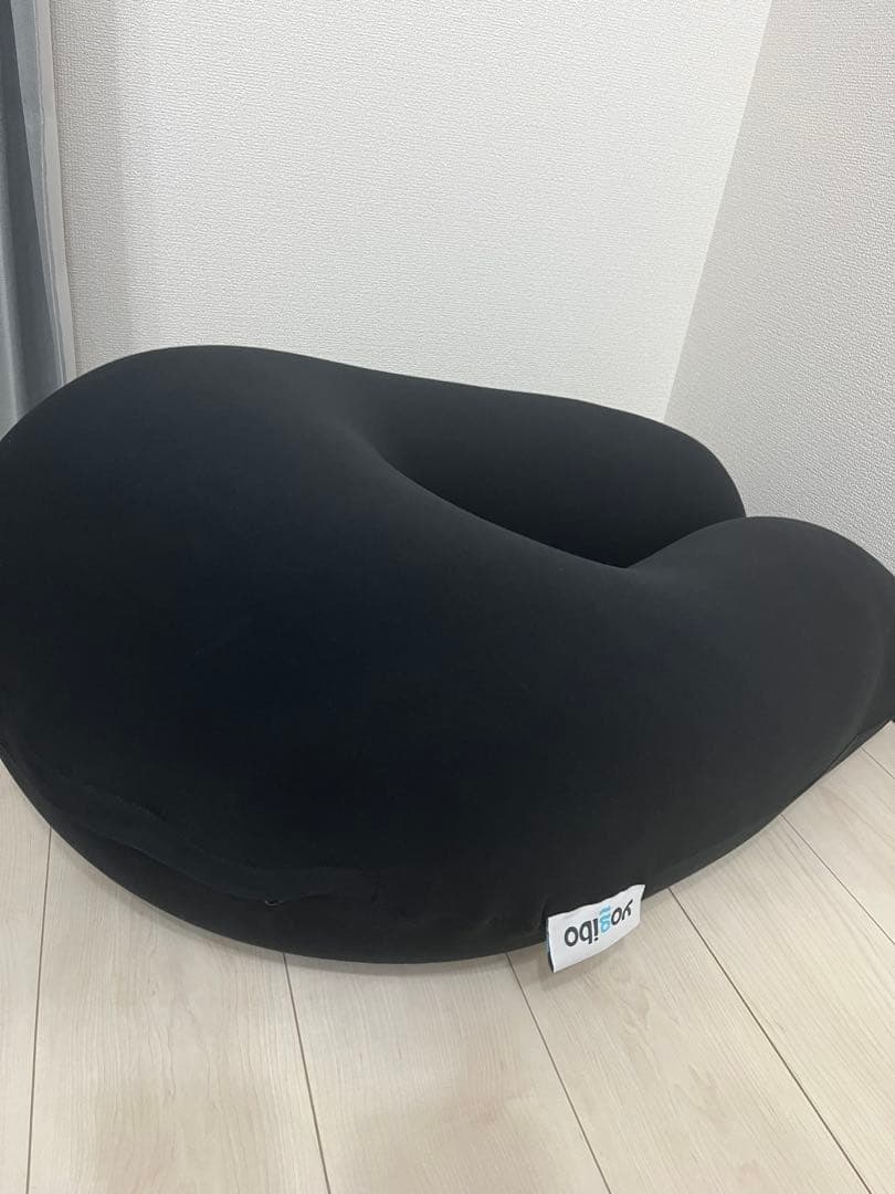 美品 yojibo ヨギボーサポート ブラッククッション