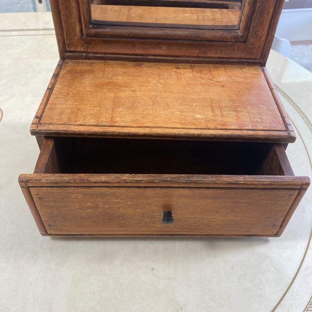 フランスアンティーク・ゴシック木製ドレッサー・引き出し付き