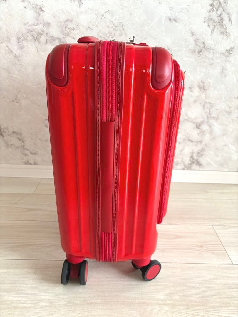 TRIO CARGO（カーゴ）　キャリーバッグ　フロントポケット　ブライトレッド