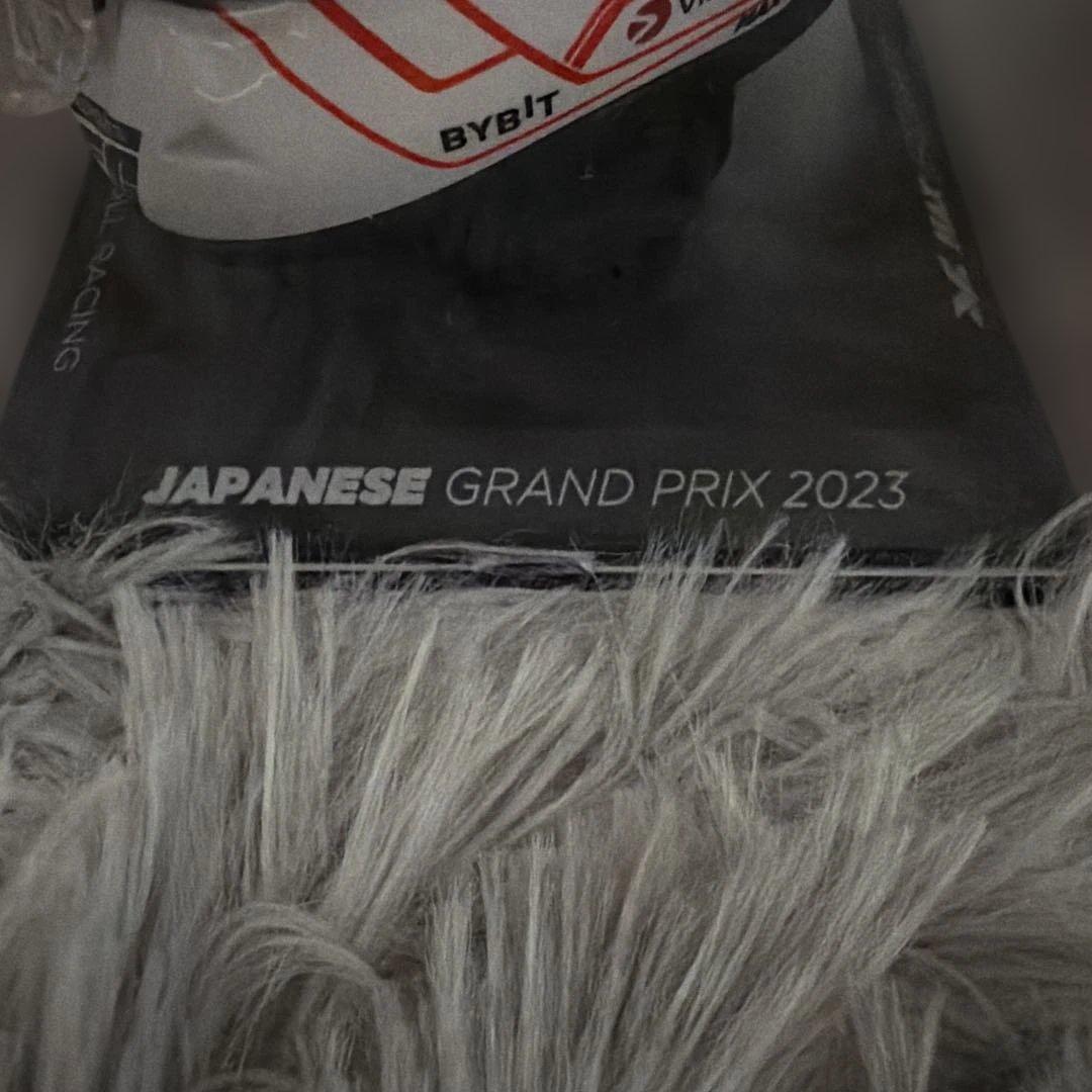 d*2様 マックス・フェルスタッペン 1/4ヘルメット 2023 日本GP