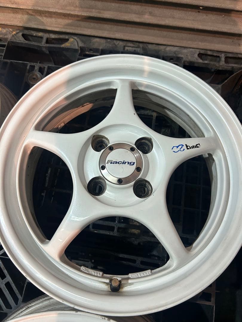 C*n様 エンケイ 15インチ　5j 軽自動車に