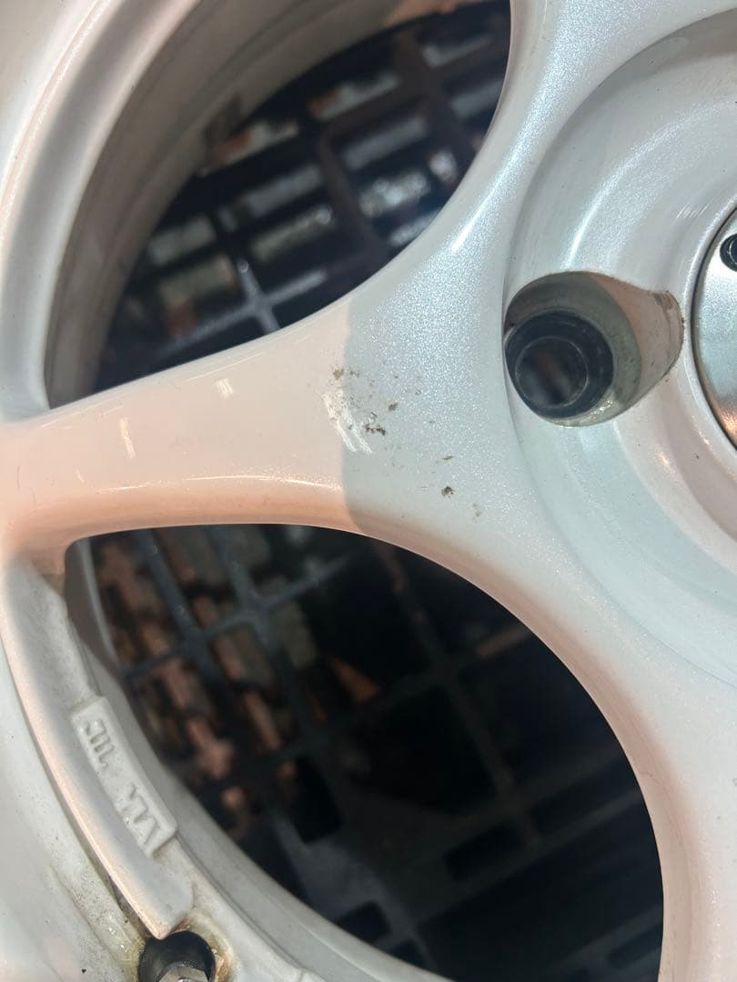 C*n様 エンケイ 15インチ　5j 軽自動車に