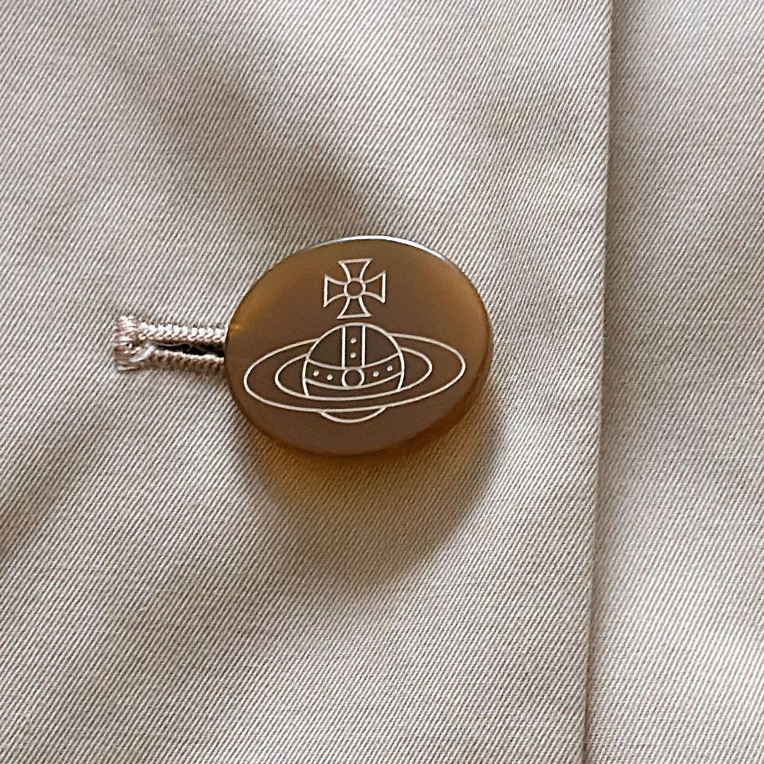 ヴィヴィアンウエストウッド トレンチコート ロング オーブボタン ベージュ 2