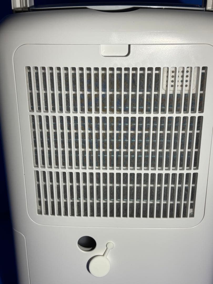 SHARP 除湿機 コンパクト ホワイト CV-P71-W 美品　2024年式