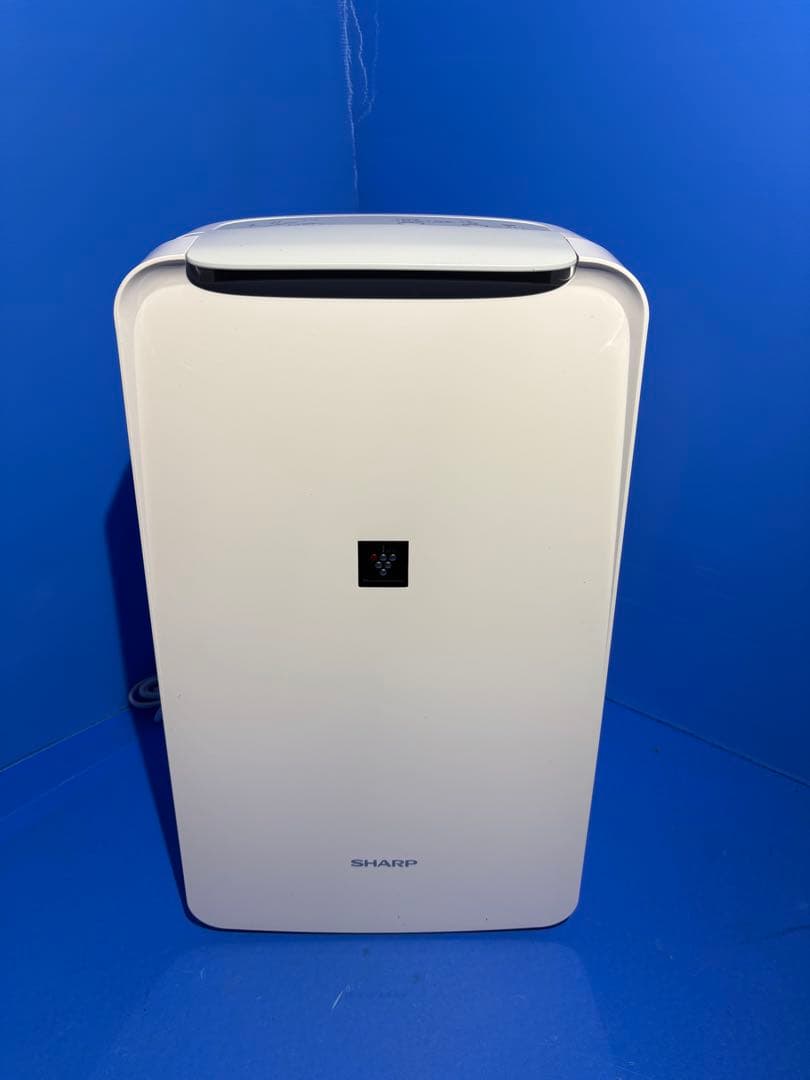 SHARP 除湿機 コンパクト ホワイト CV-P71-W 美品　2024年式