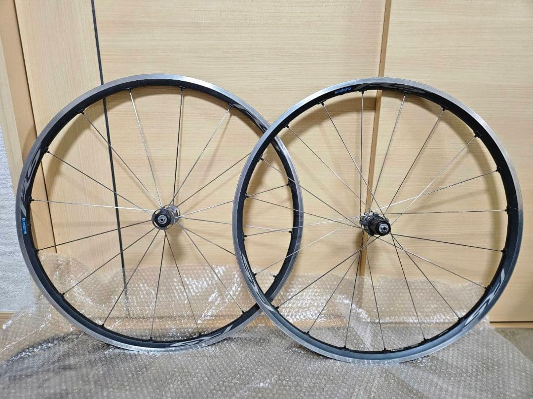 シマノ　WH-RS500　前後ホイール