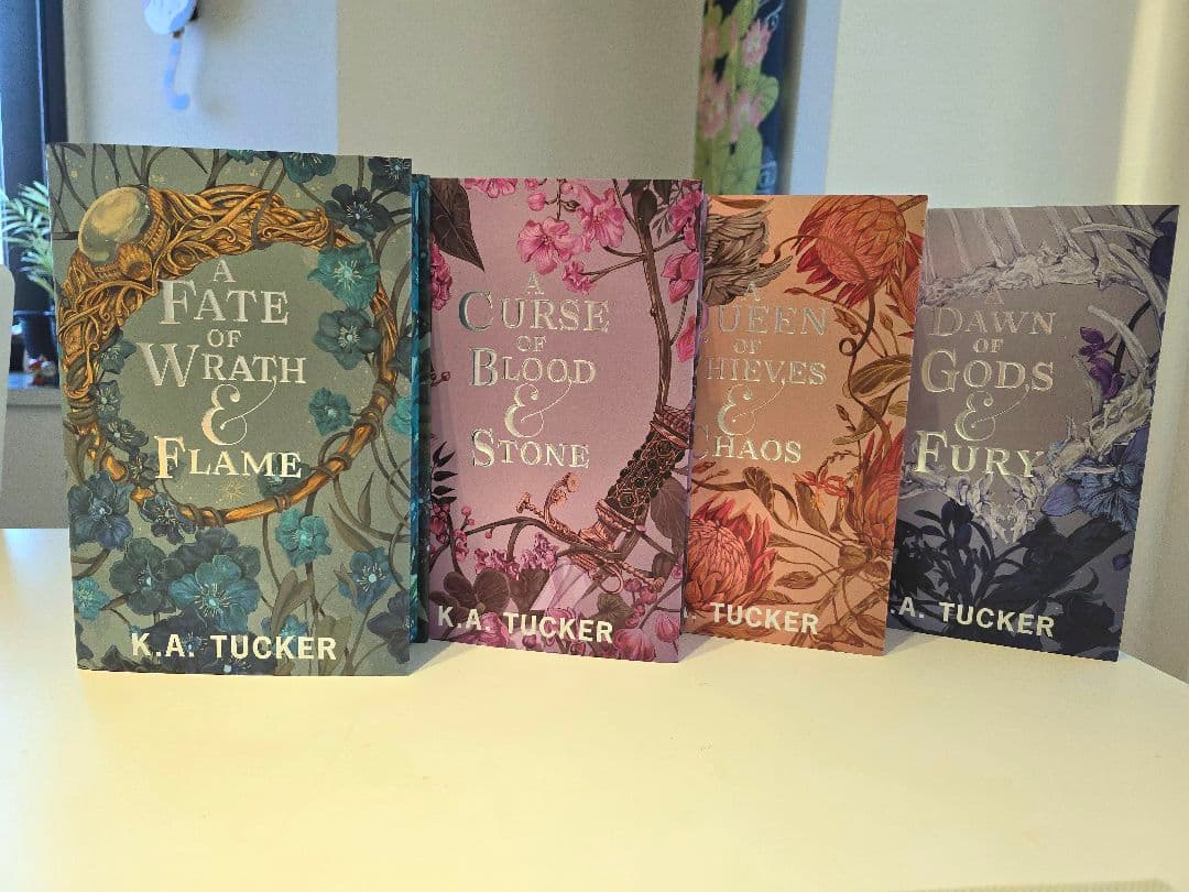 洋書 Fate & Flame Set - Fairyloot Edition