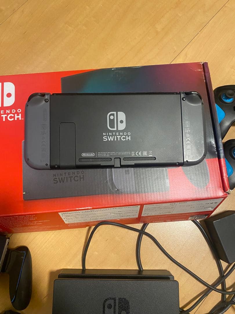 Switch本体（バッテリー強化版）　グレー　付属品完備　持ち運びケース