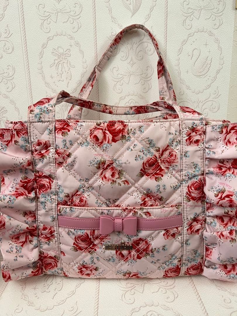 メゾピアノ　キャスキッドソン　マザーズバッグ　　うさぎチャーム