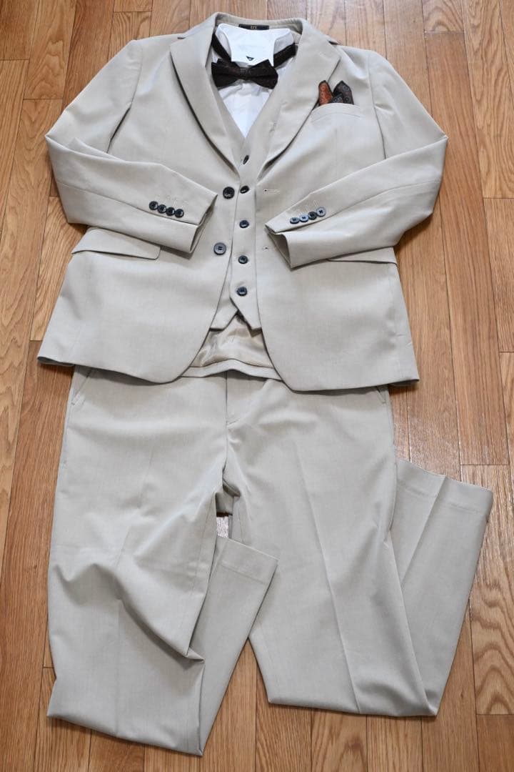 アーバンブランシュ　結婚式用スーツ　小物セット