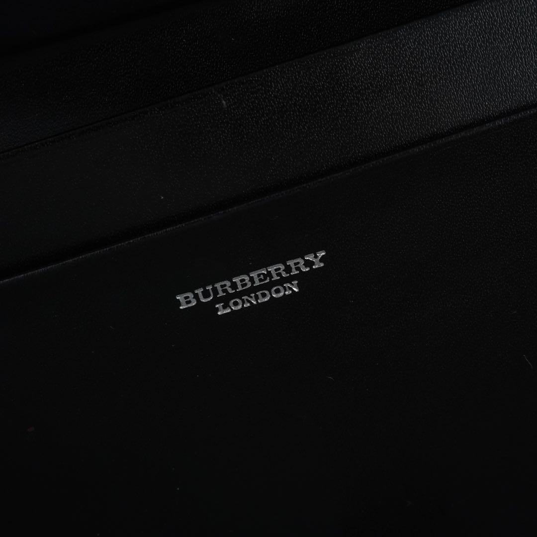 極美品　BURBERRY LONDON 長財布　ノバチェック　ブラック　人気