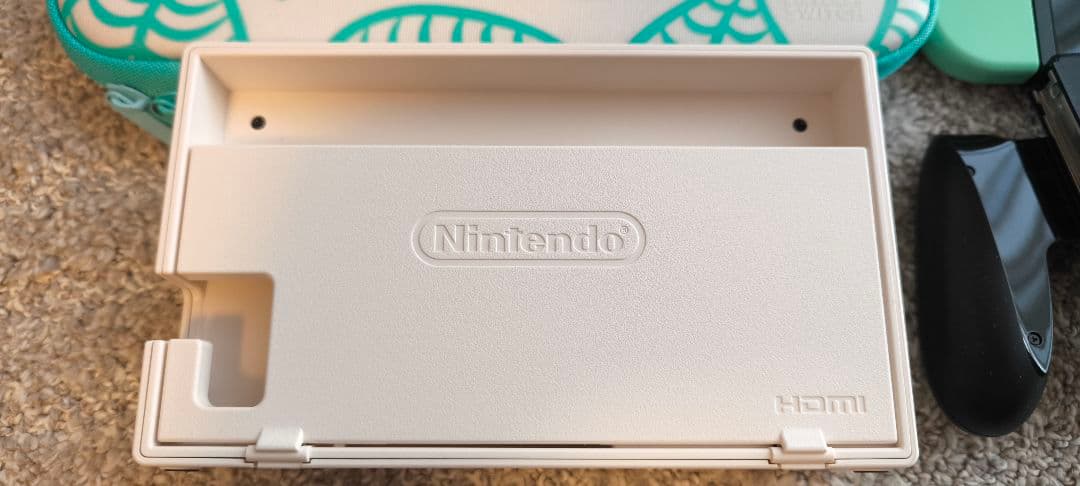 【美品】 Nintendo Switch 本体 あつまれ どうぶつの森 版