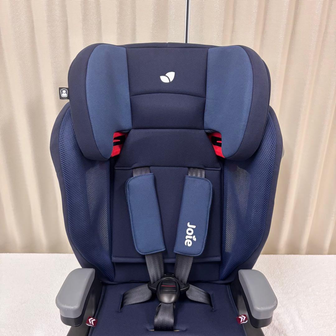 クリーニング済　☆美品☆　1才半〜12才　ジョイー　ジュニアシート　エレベート