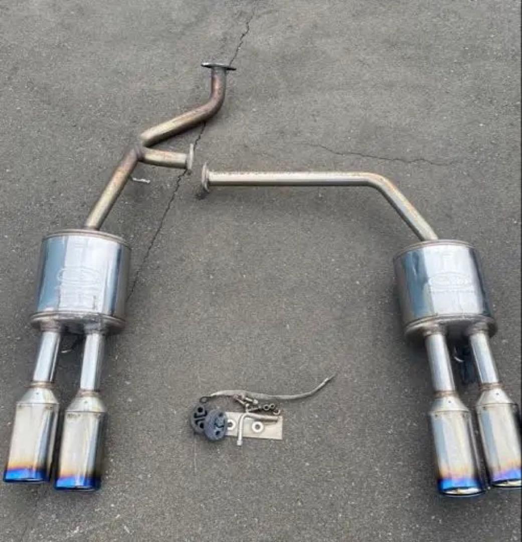 ガナドール　マフラー　プリウスα用