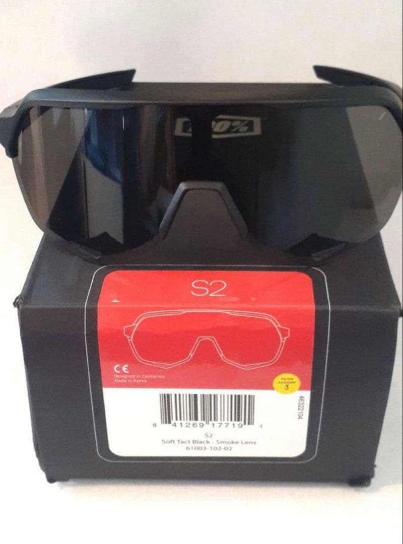 100% S2 ブラック スモークレンズ ワンハンドレッド サングラスお値下げ◎