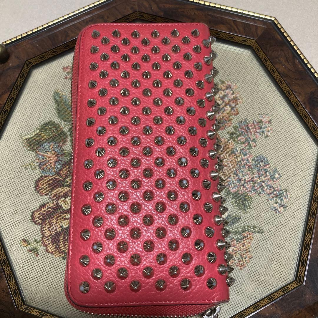 ルブタン　長財布