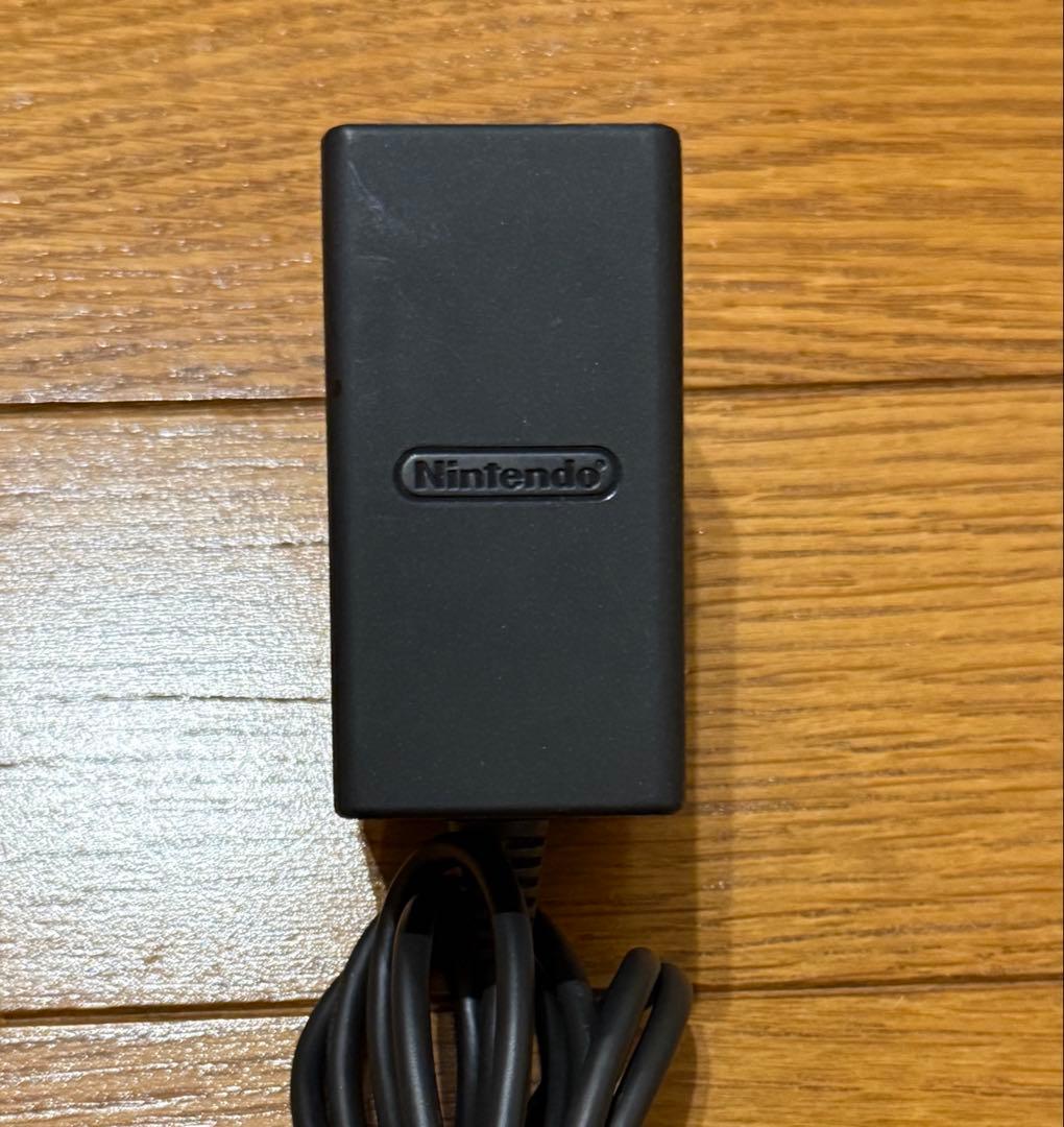 Nintendo Switch Lite コーラルピンク　箱・充電器付き