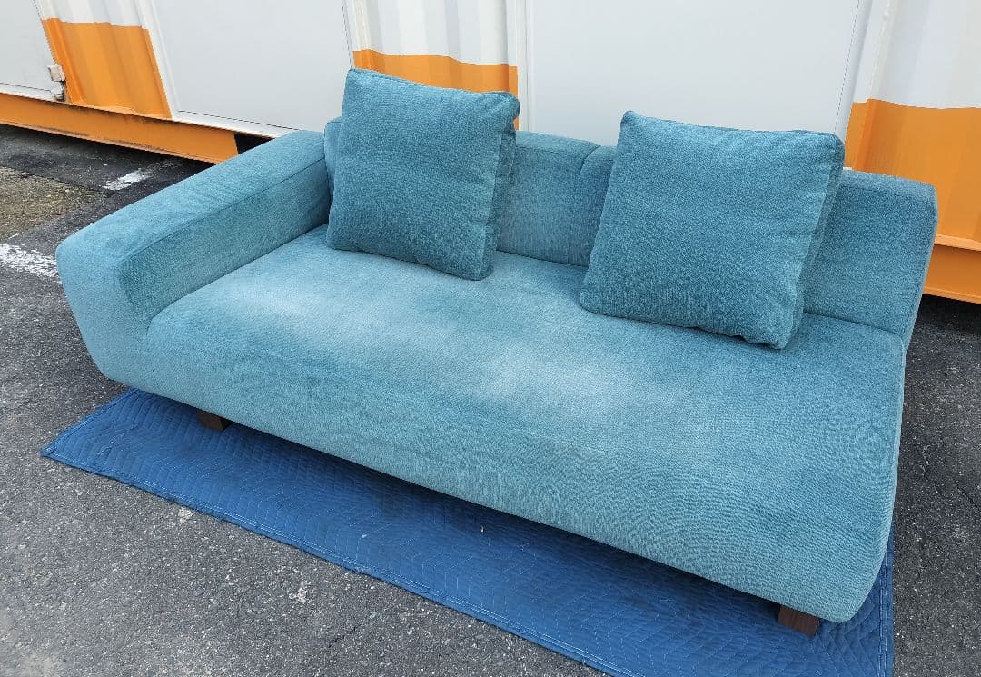 ノイエス「NOYES」Decibelシリーズ ローソファ