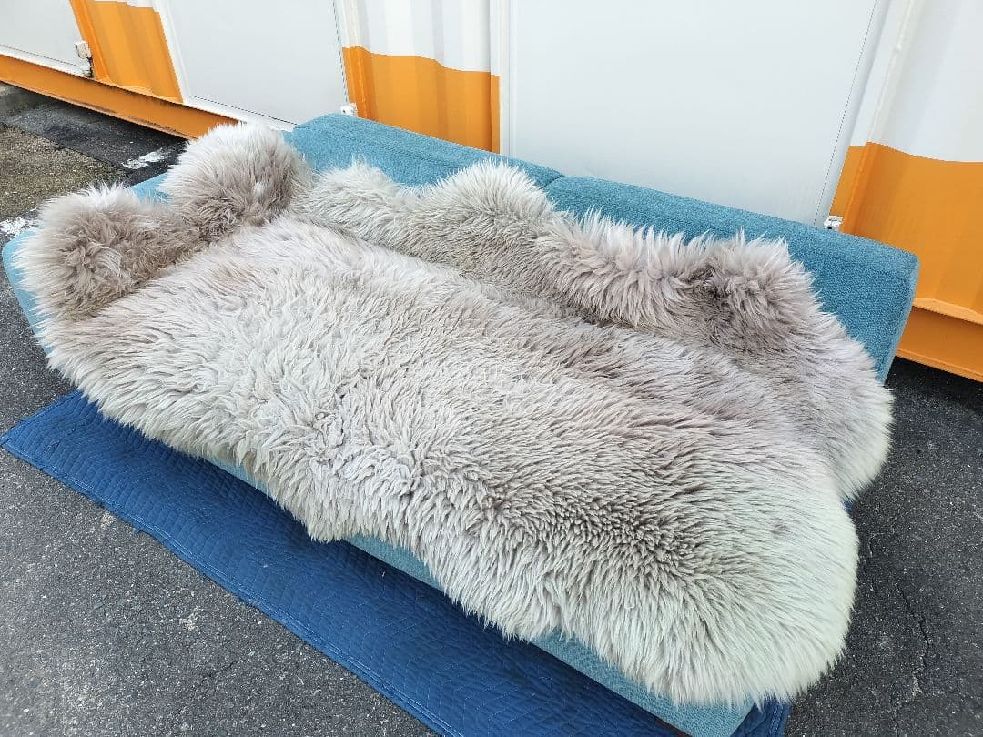 ノイエス「NOYES」Decibelシリーズ ローソファ