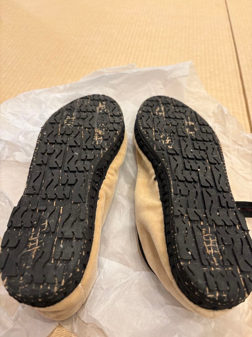 フラべラス　フラットシューズ