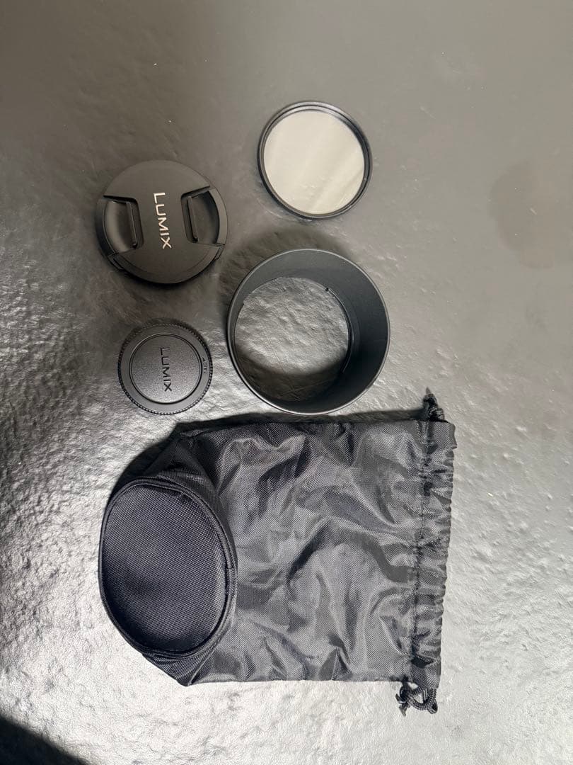 LUMIX 100-300mm レンズ Panasonicズームレンズ　おまけ付